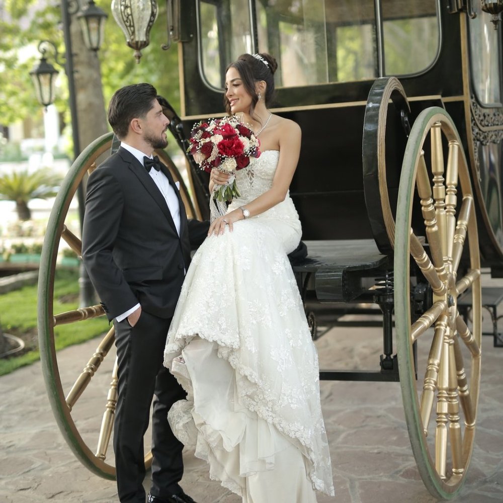 Wedding dress